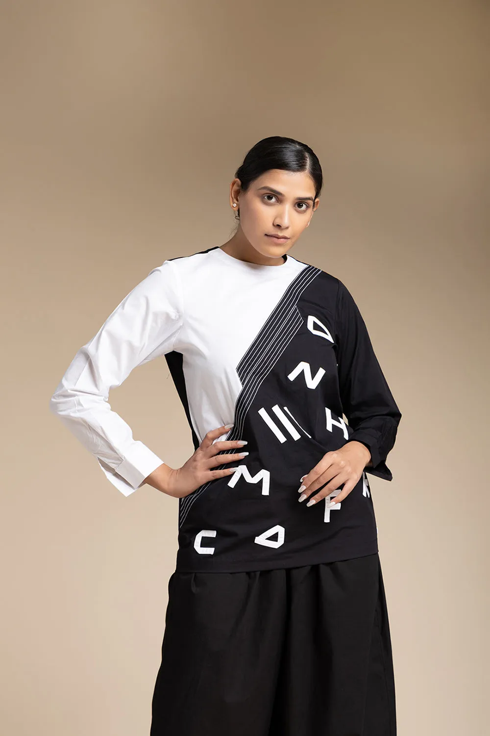 Alphabetic Shift Top Set - Black & White