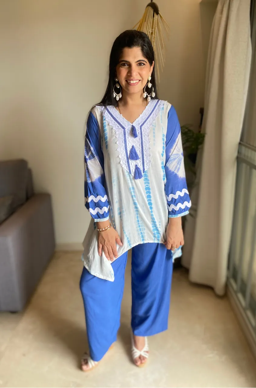 LEHER-  Blue Tie & dye Two Piece Handkerchief Cut Set