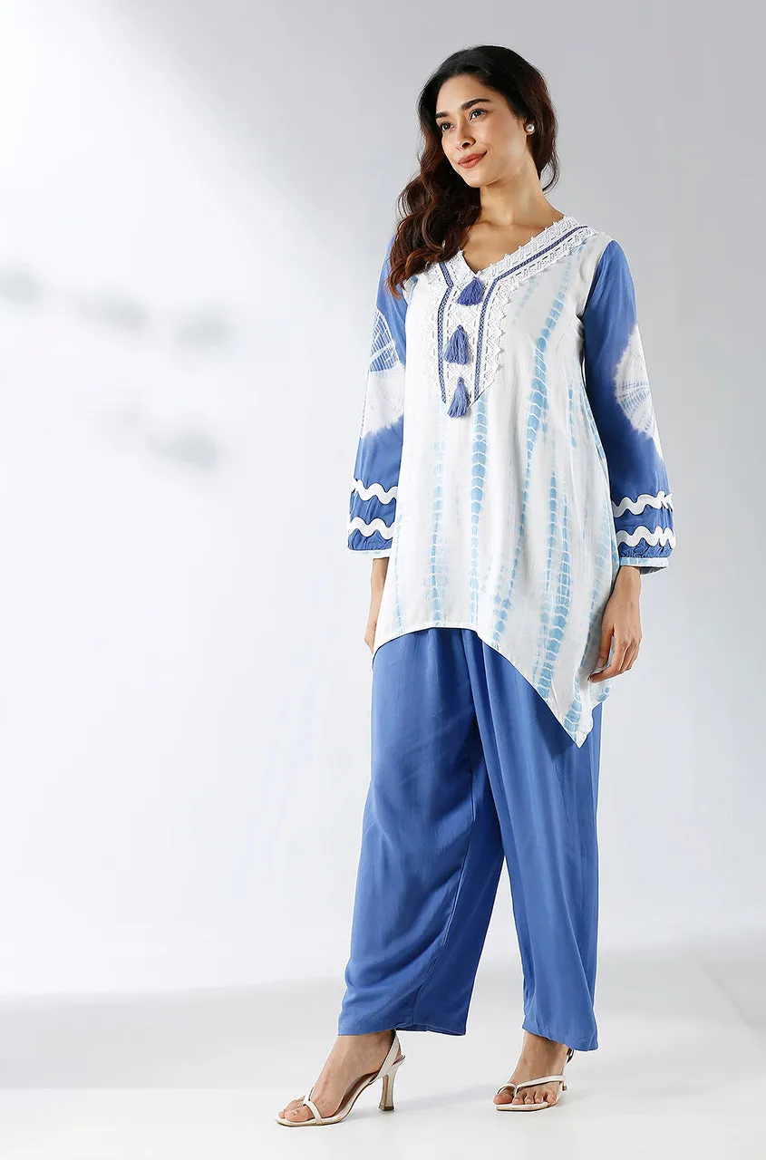 LEHER-  Blue Tie & dye Two Piece Handkerchief Cut Set